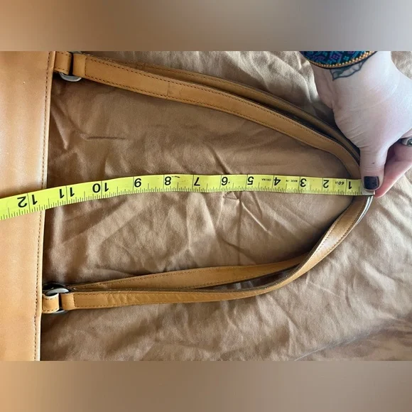 VINTAGE COACH Tribeca Camel Glove Tanned Leather Bleeker Bucket Shoulder Bag - Picture 11 of 11